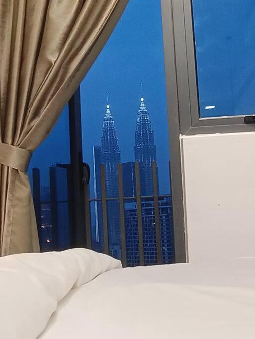 Апартаменти Cl 27A Insta Klcc View & Infinity Pool View Куала-Лумпур Екстер'єр фото