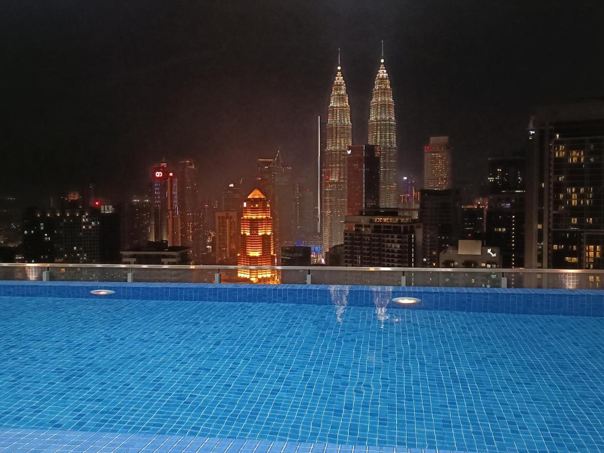 Апартаменти Cl 27A Insta Klcc View & Infinity Pool View Куала-Лумпур Екстер'єр фото