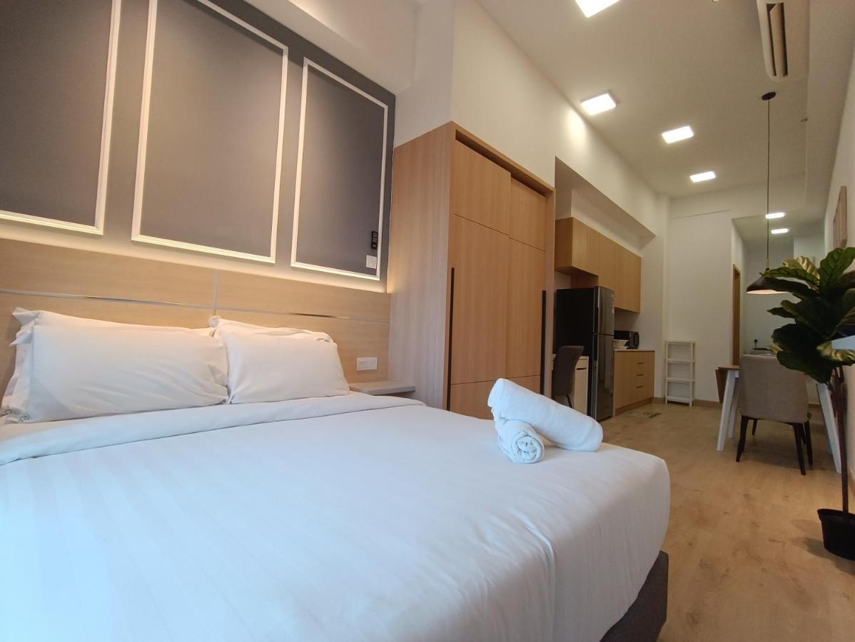 Апартаменти Cl 27A Insta Klcc View & Infinity Pool View Куала-Лумпур Екстер'єр фото